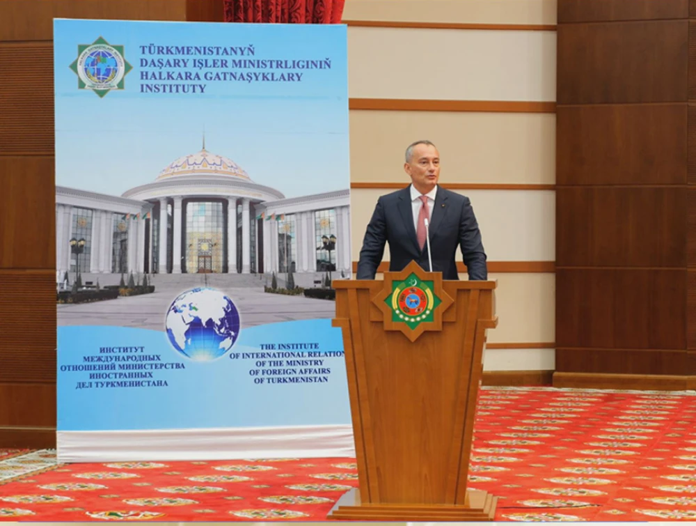 Cooperation between National academy of Turkmen diplomacy and The Diplomatic Academy of the UAE surady